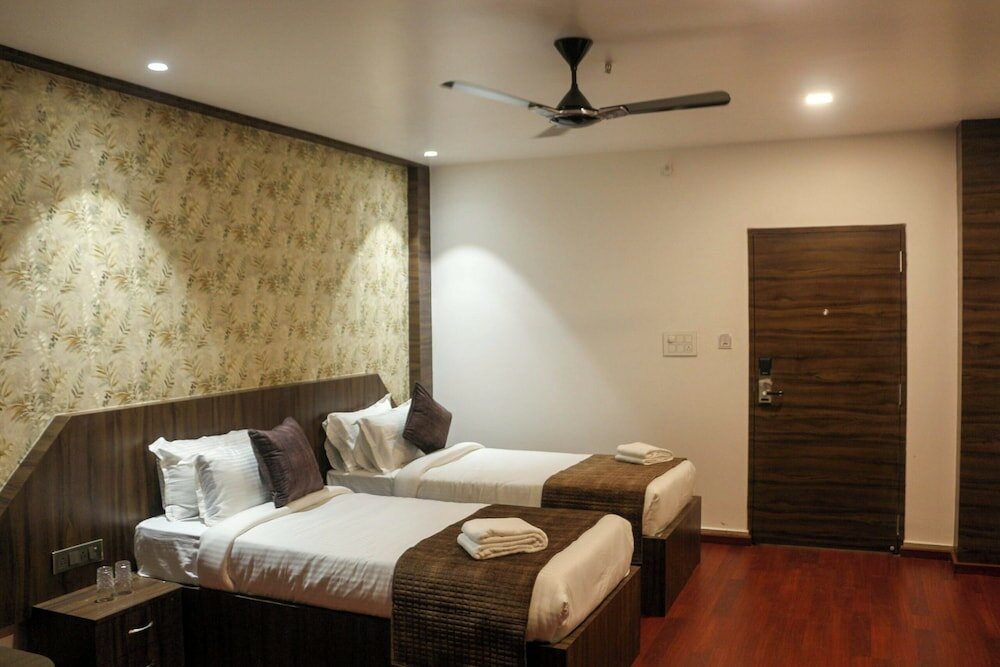 Фото Hotel Bhagwani Palace