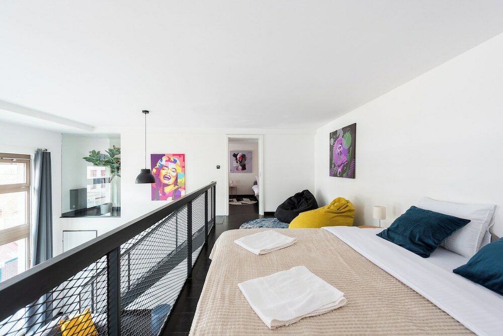 Фото Luxury family apartment on Krizikova st