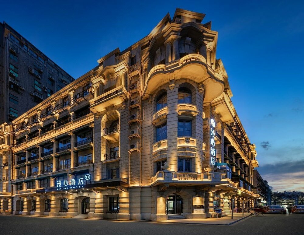 Фото отеля 1