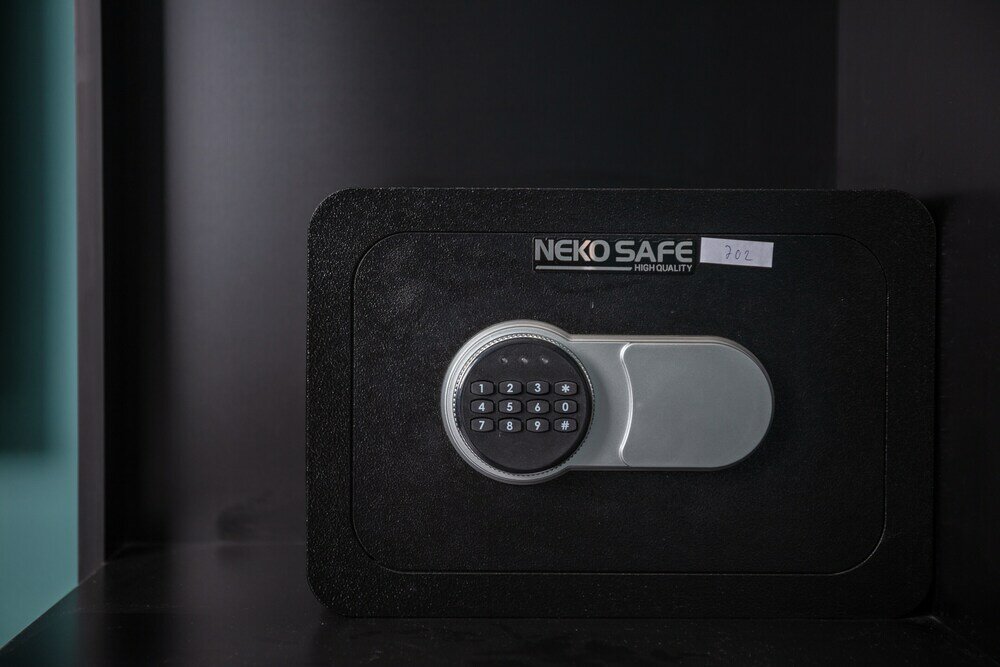 Фото Madelise Adora Hotel