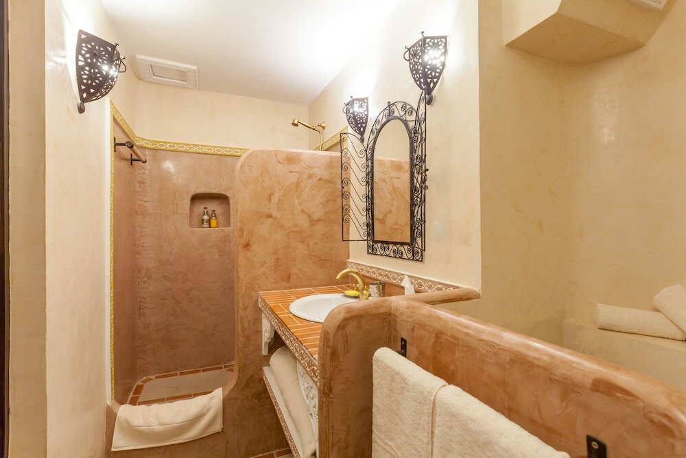 Фото Riad Hart Essoura