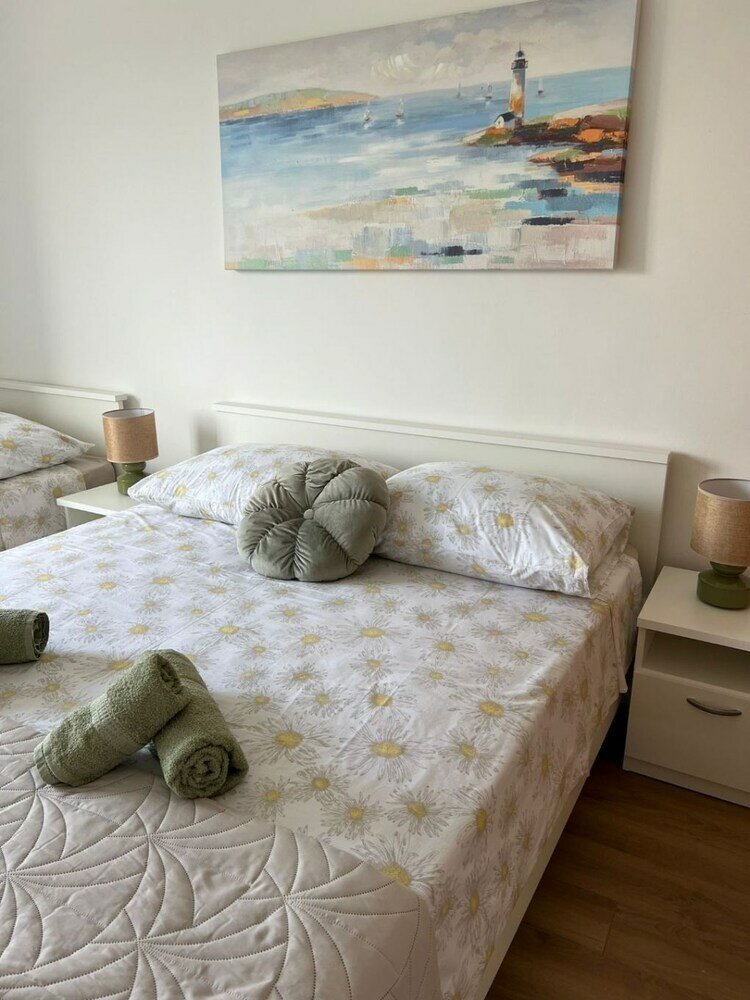 Фото Ivica - 50 m From sea - A1