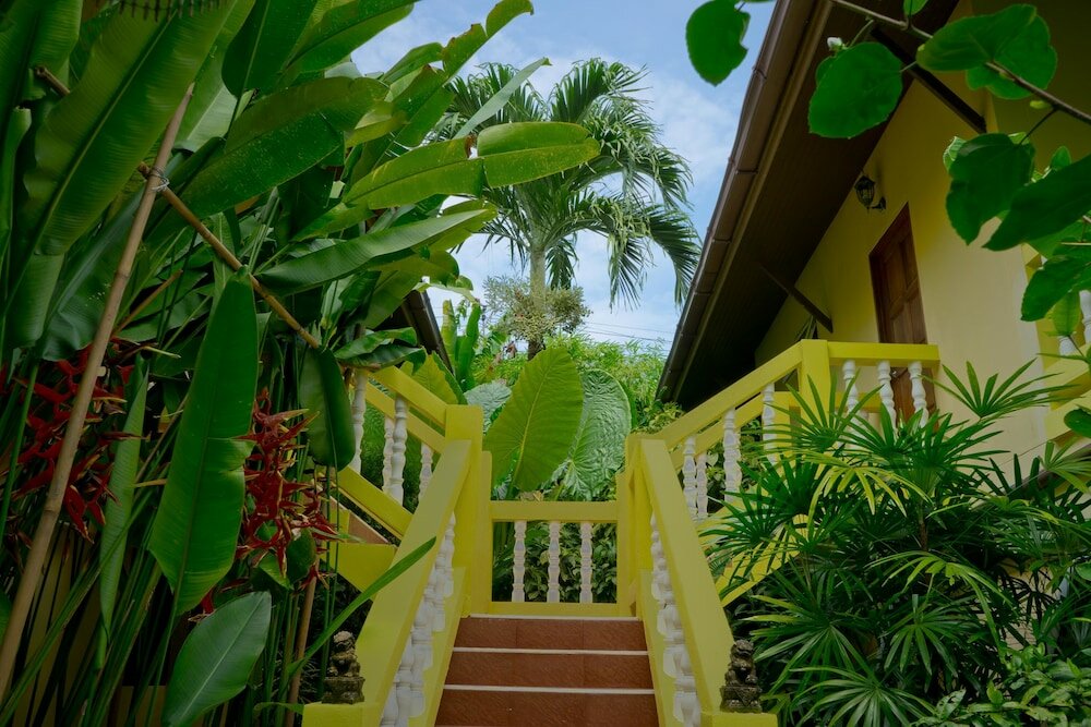 Фото Chez Charly Bungalow