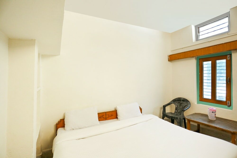 Фото Spot On 44566 Hotel Gautam Park