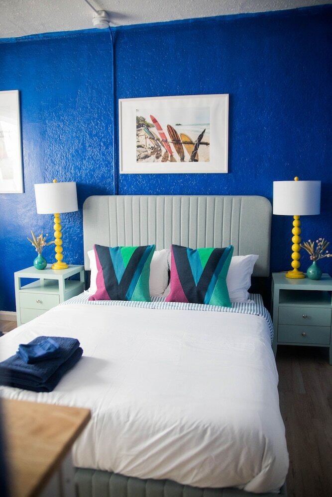 Фото Amazing Studio in Beverly Boulevard! Sleeps 3!