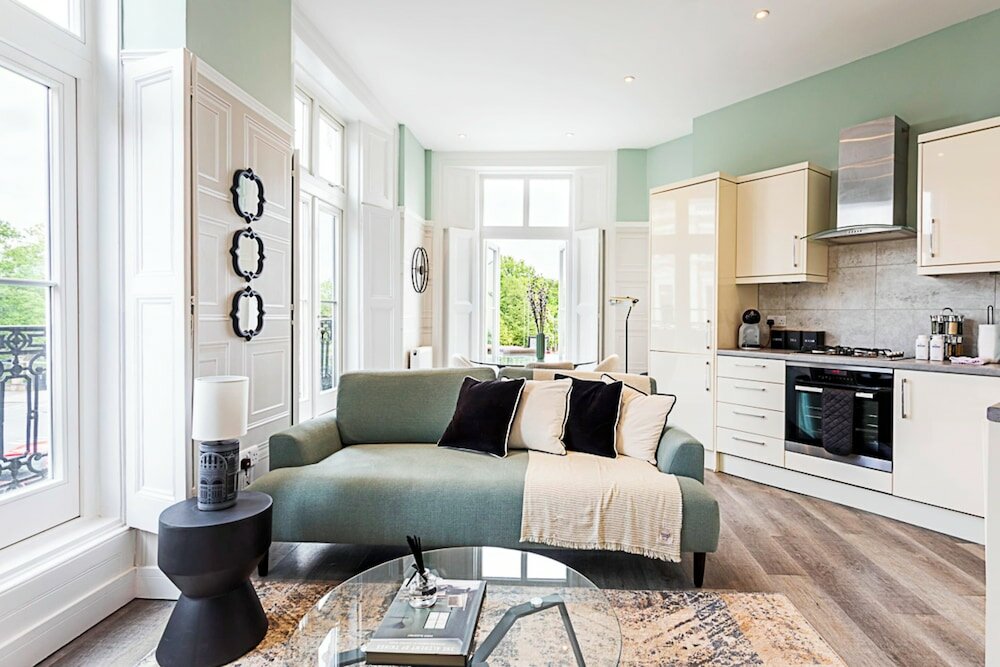 Фото Crystal Palace Residence I