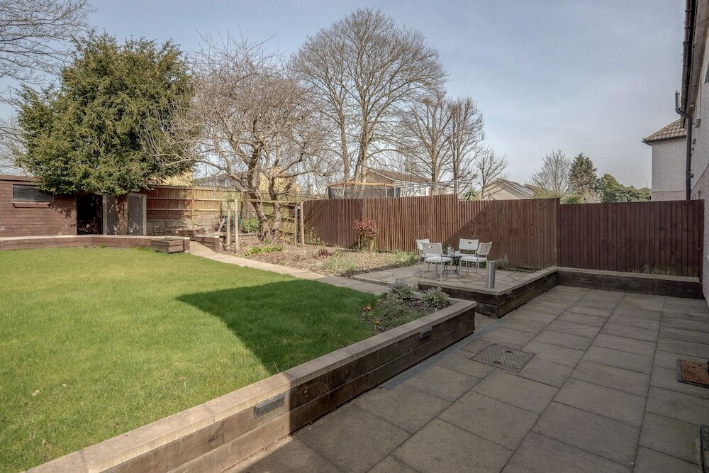 Фото Mpl Apartments - Woodside House by Harry Potter Studios