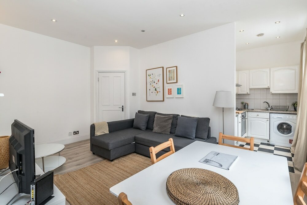 Фото Goodge Street by Allô Housing