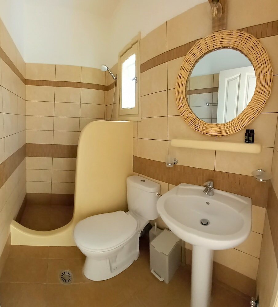 Фото Maria's Rooms & Studios