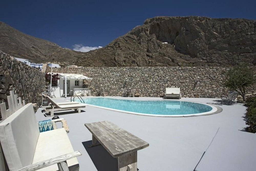 Фото LavaRock Villa