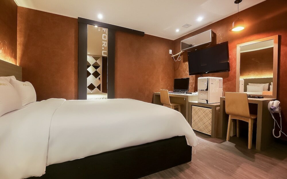 Фото Daejeon Yucheon For U