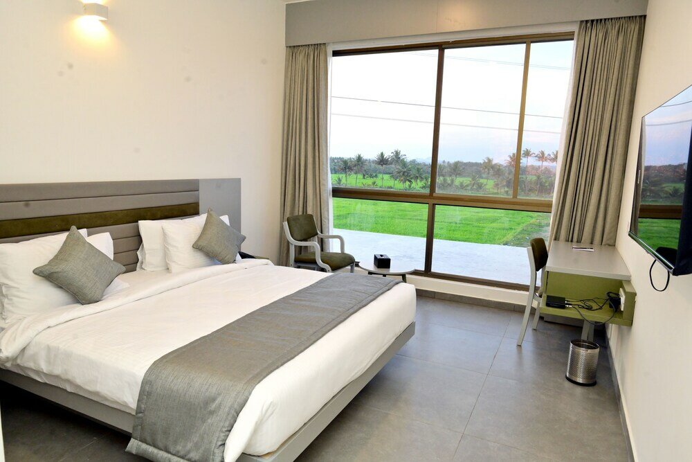 Фото Clarks Inn Express, Krs Road, Mysore