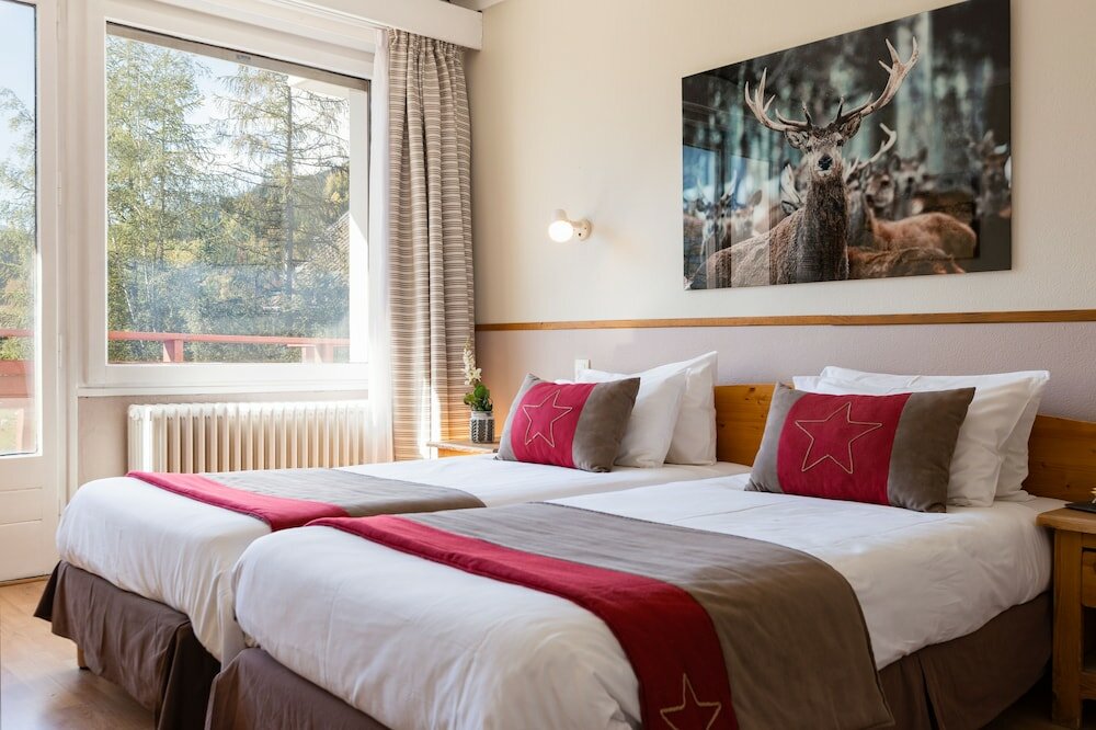 Фото Chalet Hôtel La Sapinière