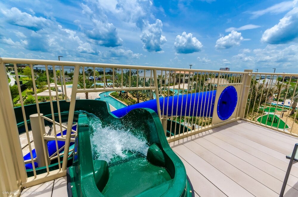 Фото Stylish Home w Private Pool, 10 Min. From Disney!