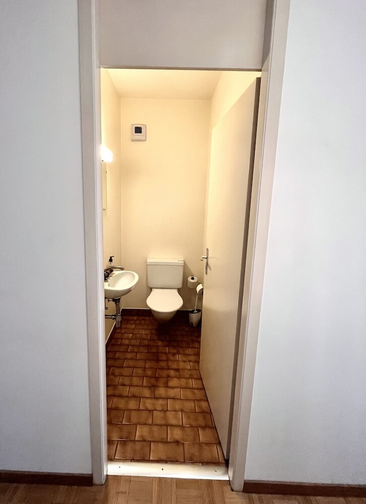 Фото Yooneet Train Station 1br Cozy Apartment