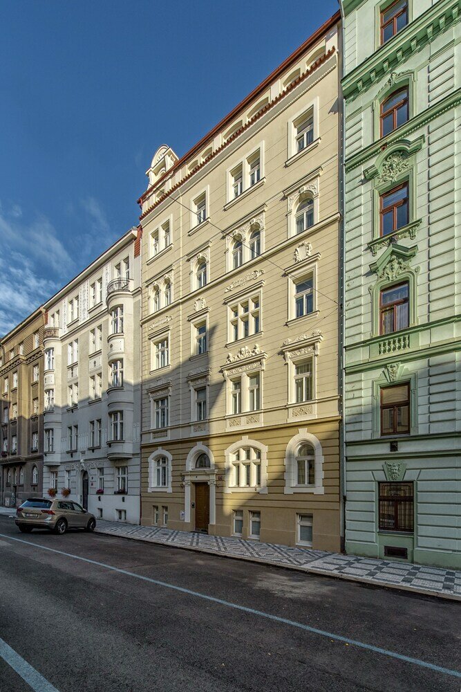 Фото Residence Dobrovskeho 30