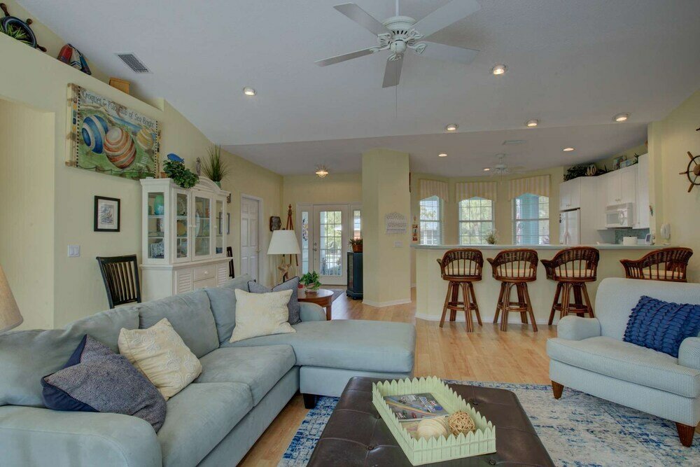 Фото Tortuga Pool Home