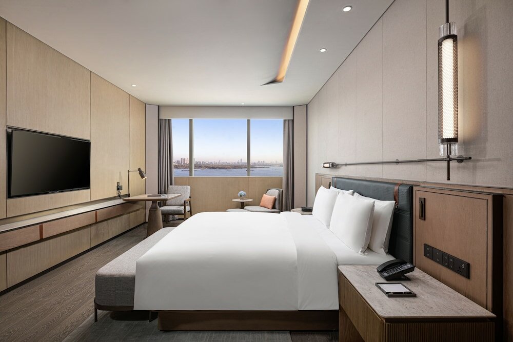 Фото YangziRiverInternationalConferenceCenter