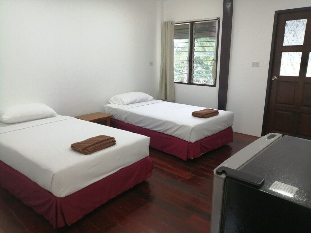 Фото Jansom Beach Resort Ranong