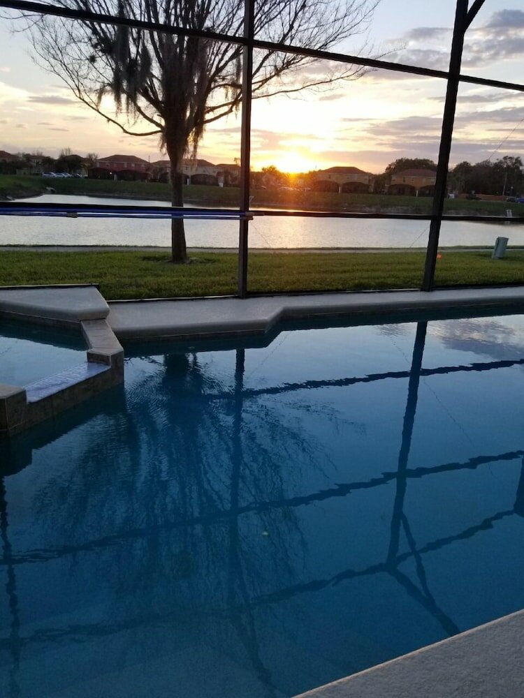 Фото Bella Vida Resort Luxury Pool Home Game Room View!