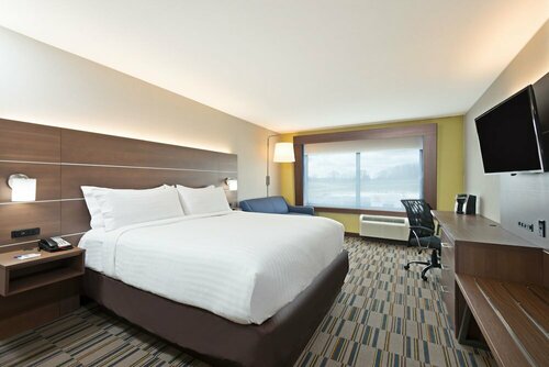 Гостиница Holiday Inn Express & Suites Uniontown, an Ihg Hotel