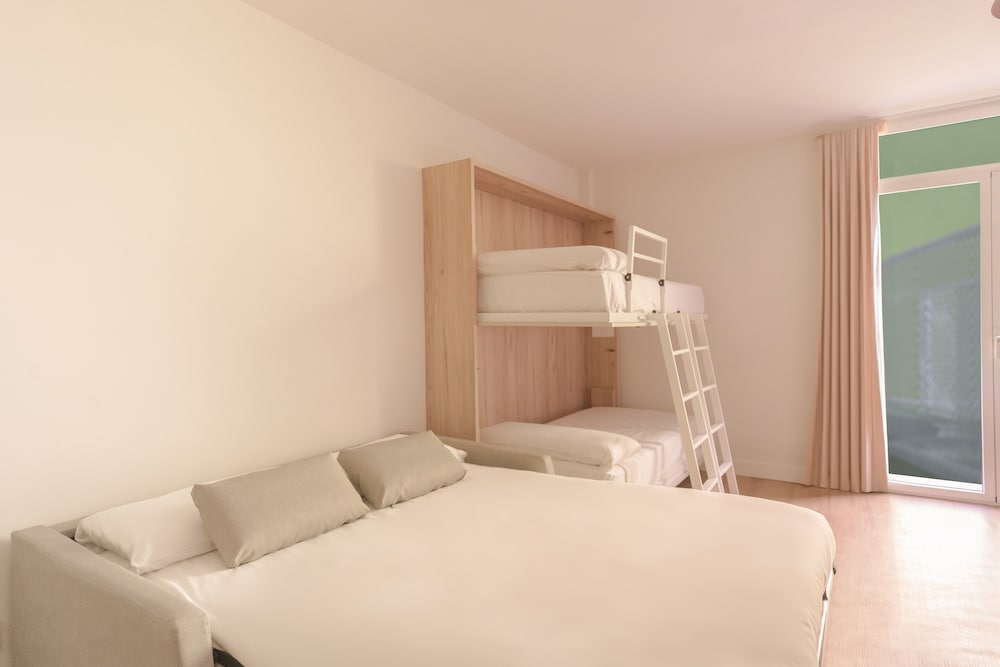 Фото Apartamentos Valladolid Centro