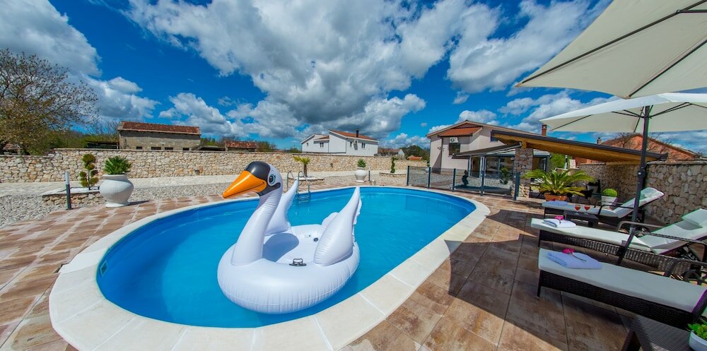 Фото Villa Plavota