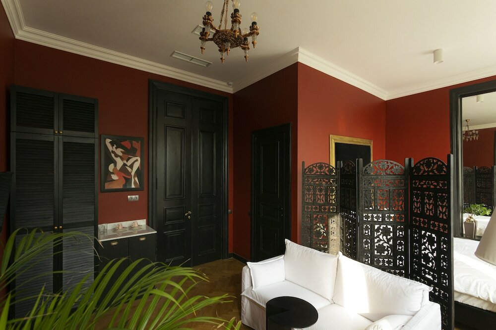 Фото Unfound Door