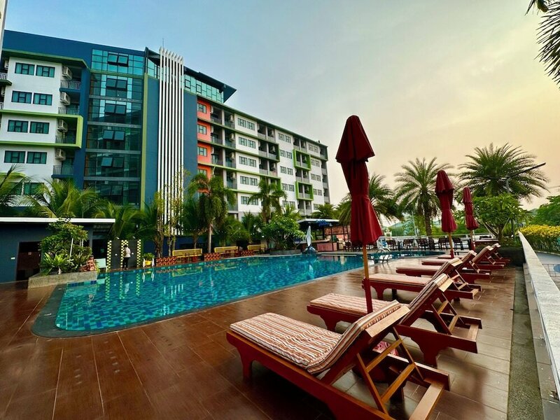 Гостиница Arthitaya Green Nature Hotel в Паттайе