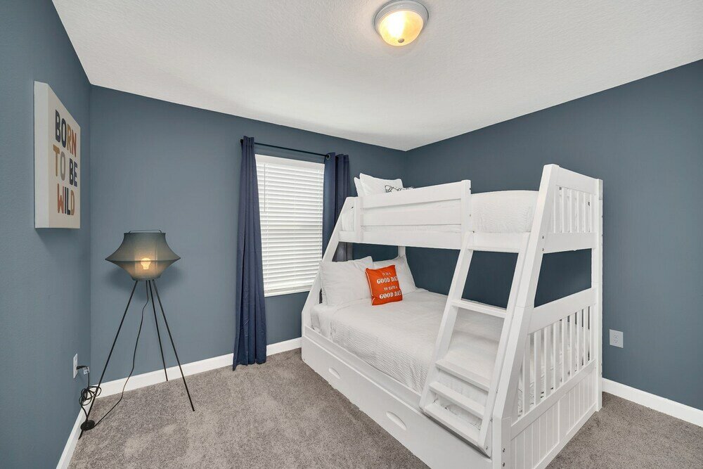 Фото 4200 Paragraph Drive