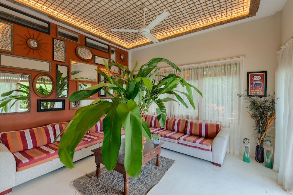 Фото DCanal House