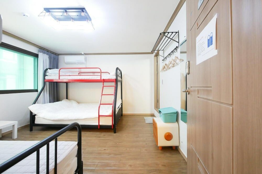 Фото Liz's House - Hostel