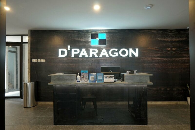 Гостиница Dparagon Menteng