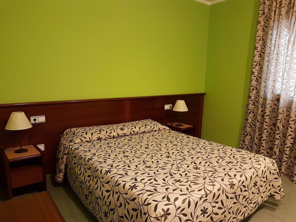 Фото Hotel Don Pelayo