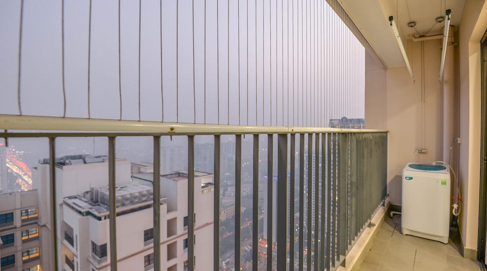 Фото Luxury Apartment Dcapital Tran Duy Hung