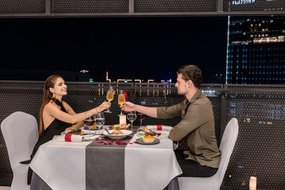 Фото Luxcity Hotel & Apartment