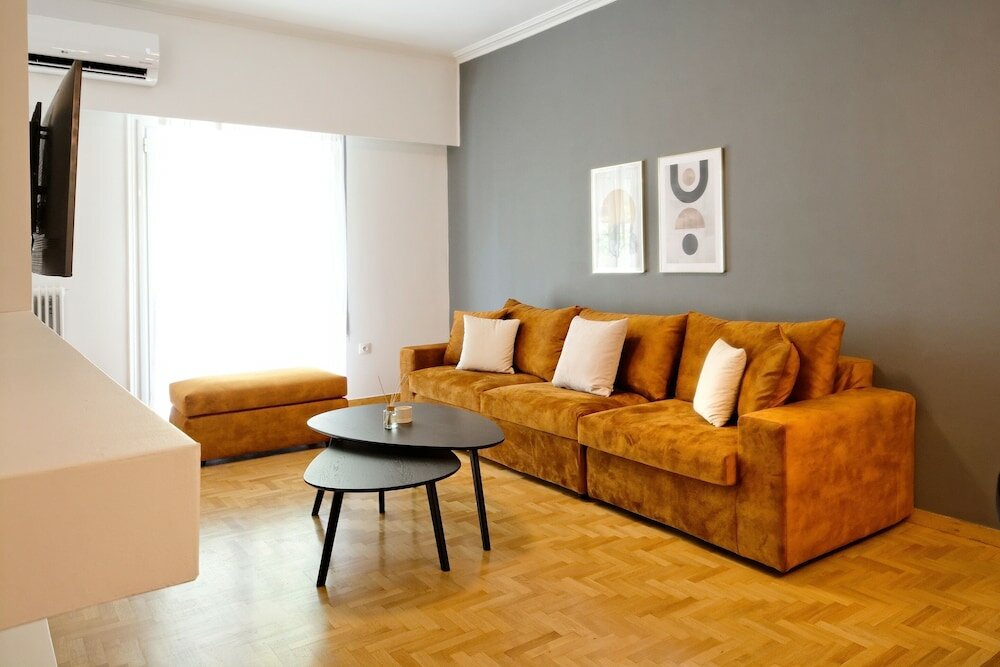 Фото Industrial style apt in Athens city