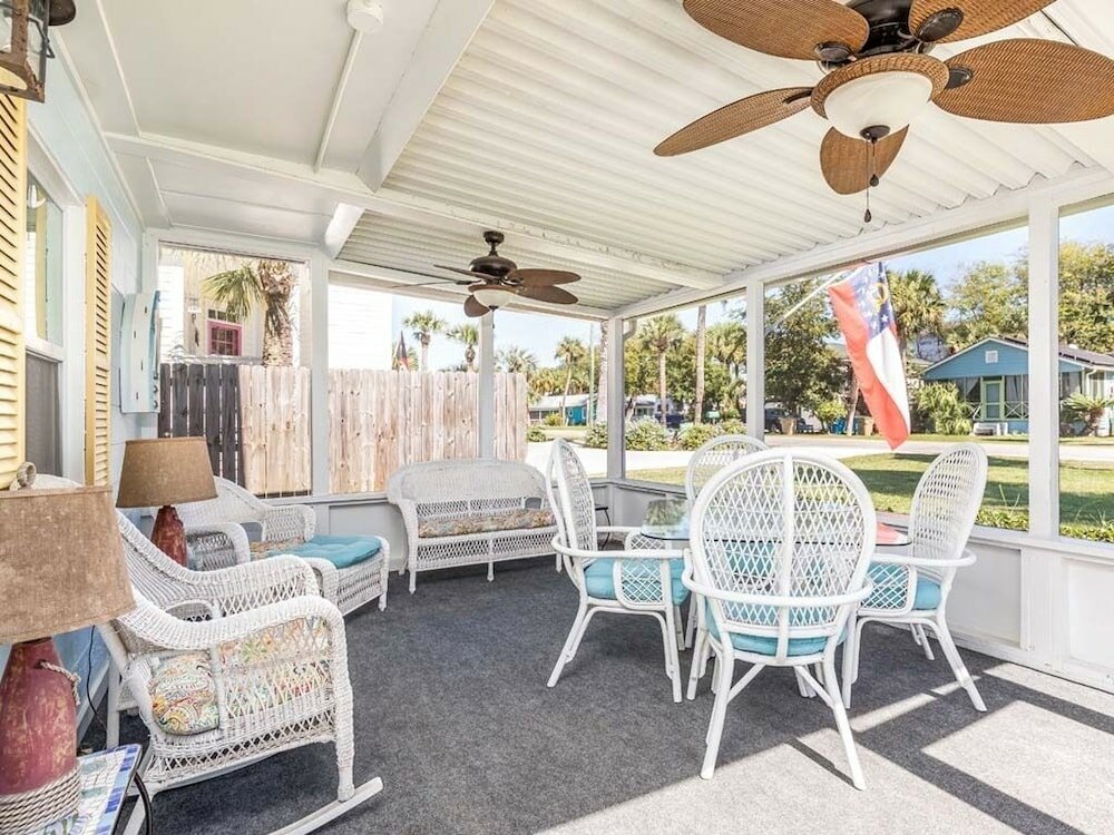 Фото Sisters in the Sand