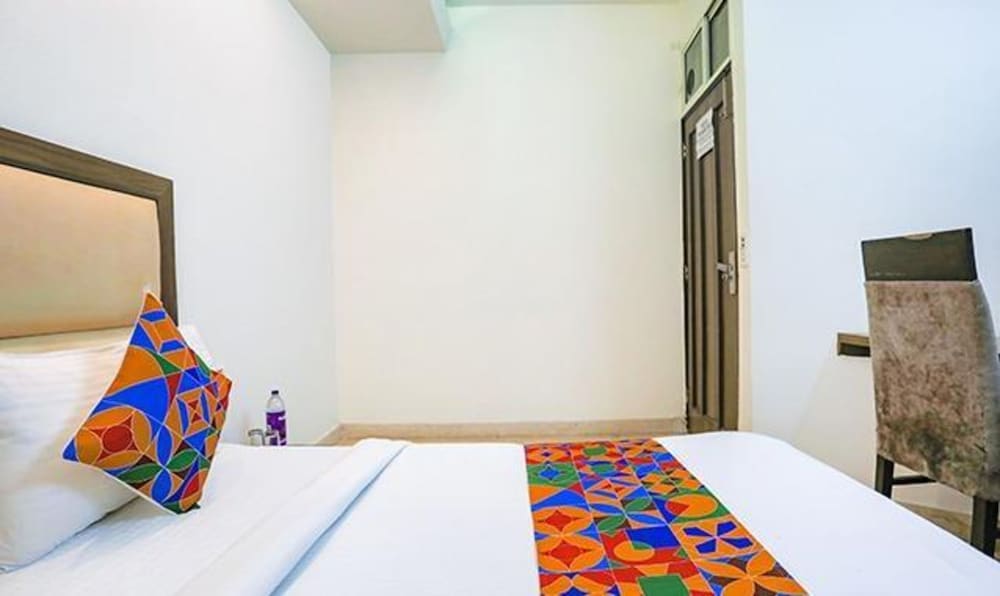 Фото Fabhotel The Grand Bella