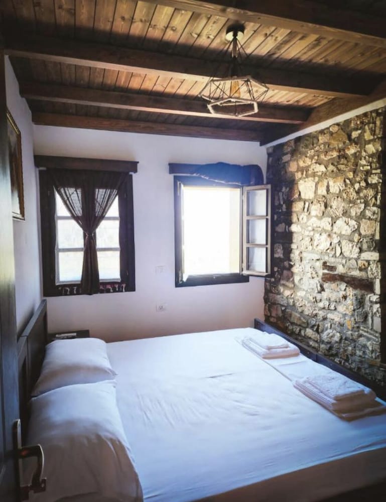 Фото Bujtina Bega