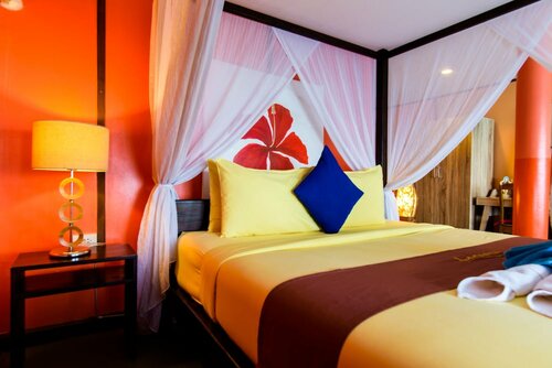 Гостиница Lareena Resort Koh Larn Pattaya