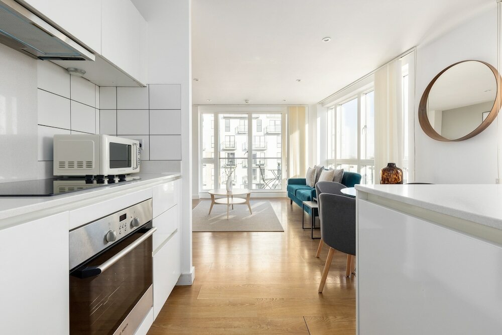 Фото The Bow Apartment