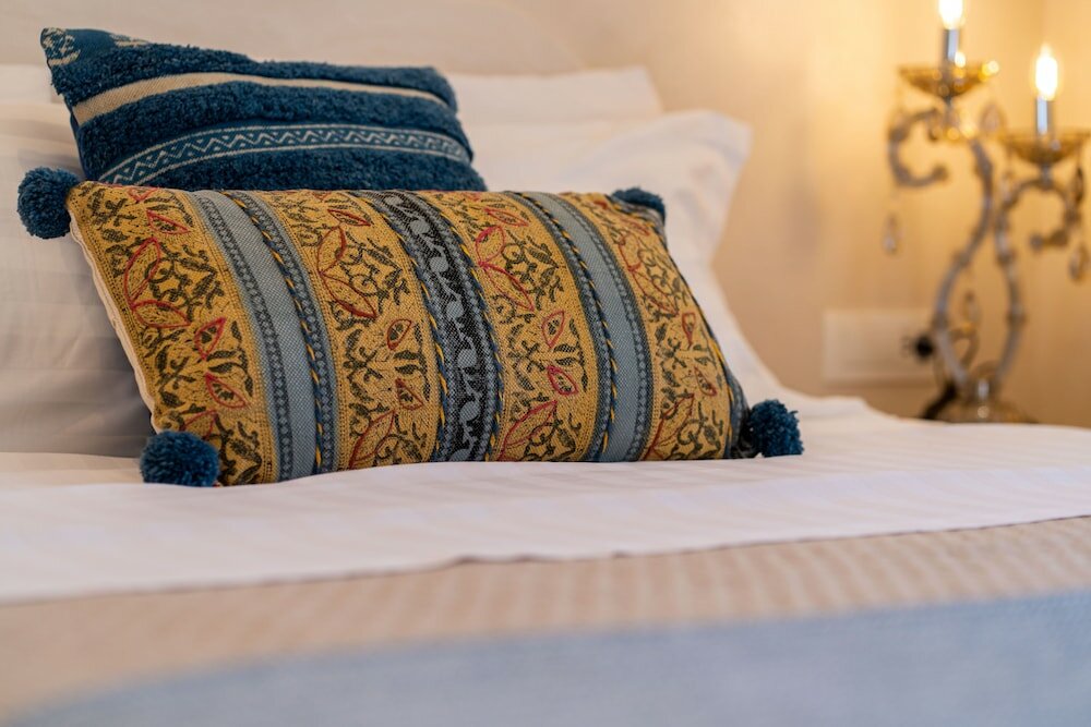 Фото Thousand Stars Suites & Rooms