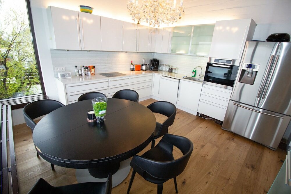 Фото Seaside Villa - 6 bedrooms