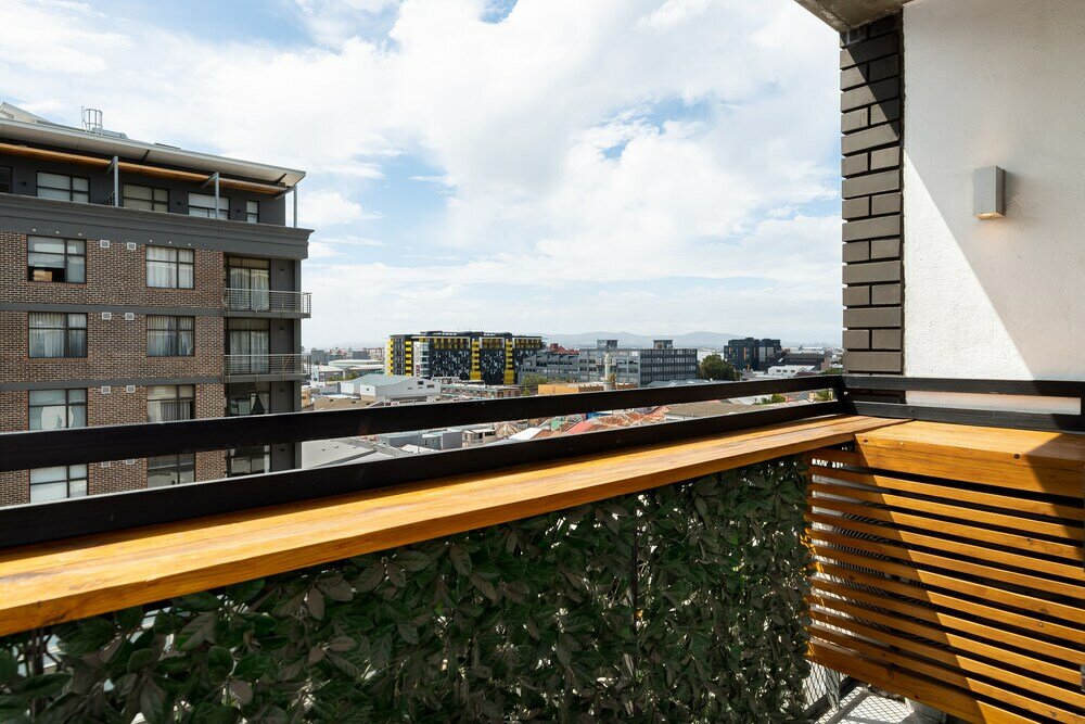 Фото The Iron Works 611