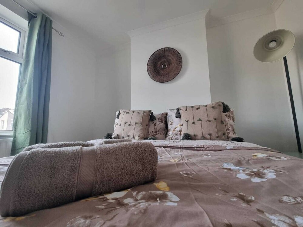 Фото Stylishly Designed House Dartford