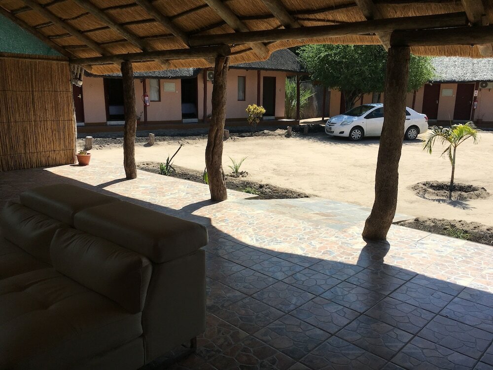 Фото Athoma Guest House