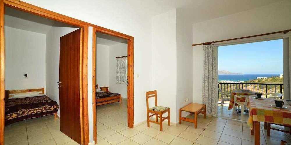 Фото Kaloudis Apartments