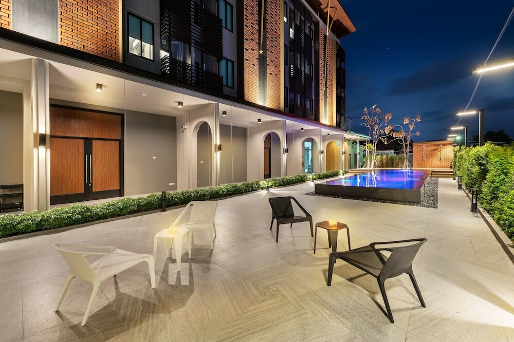 Фото Plaai Plus Hotel Rayong