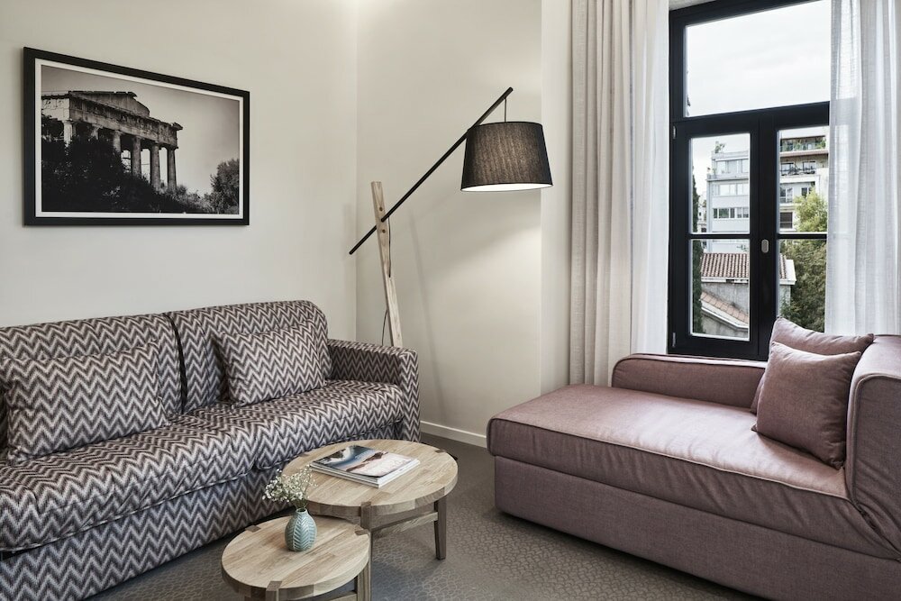 Фото Nlh Monastiraki - Neighborhood Lifestyle Hotels